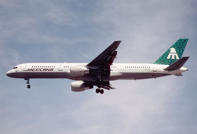 N755MX - Twin-engine aircraft