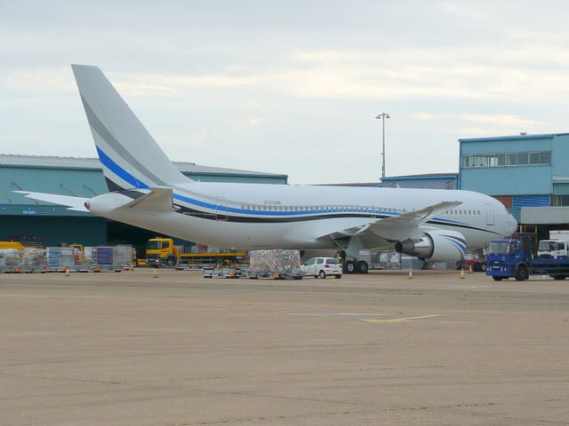 N767MW - Boeing