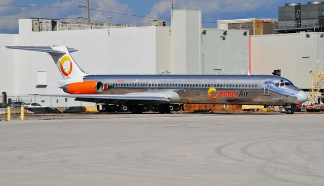 N16545 - Douglas