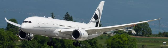 N28MS - Boeing