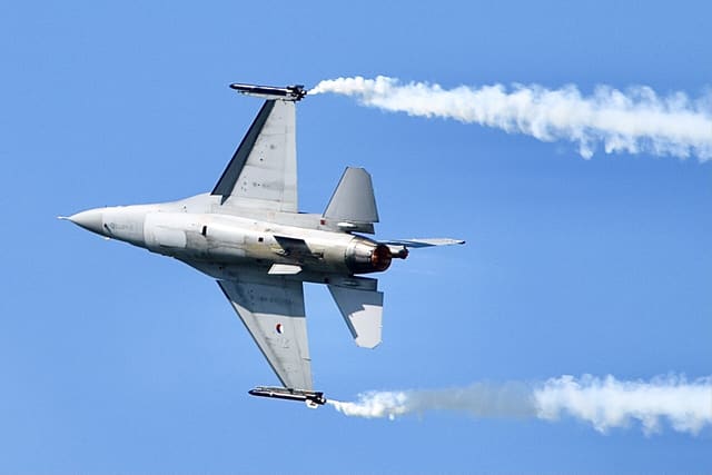  - Single-engine aircraft