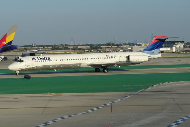 N975DL - Aircraft