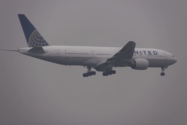 N793UA - Boeing