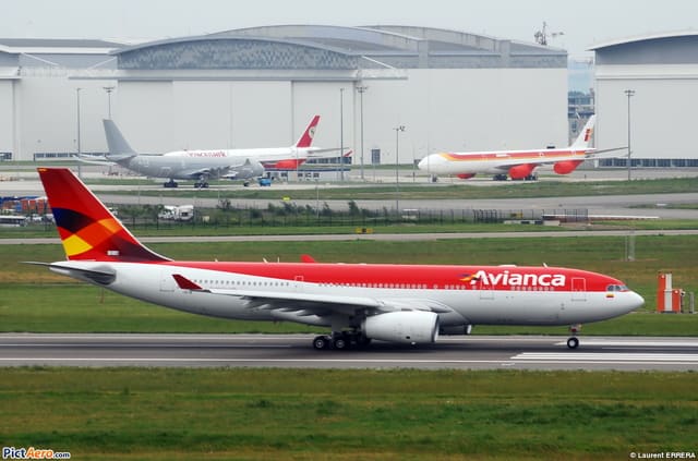 N969AV - Airbus