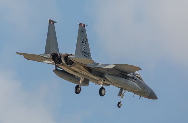  - Twin-engine aircraft