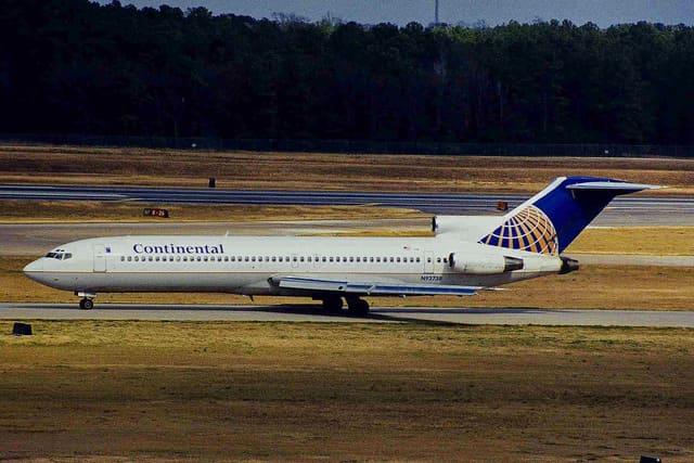 N93738 - Aircraft