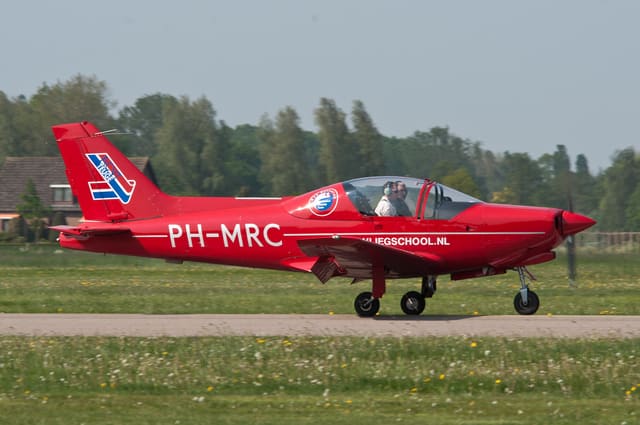 PH-MRC - Single-engine aircraft