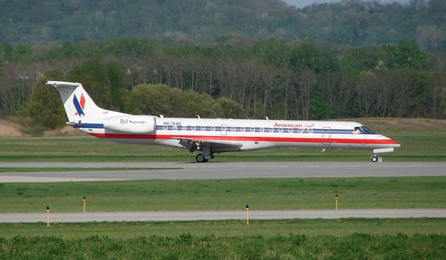 N676AE - Aircraft