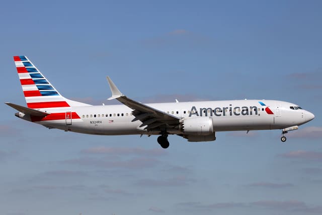 N324RA - Boeing