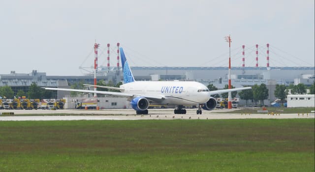 N798UA - Boeing