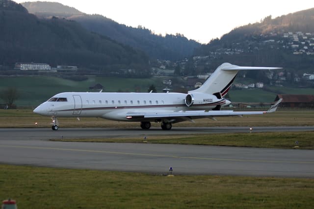 N146QS - Business jet