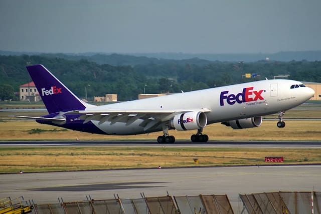 N652FE - Aircraft