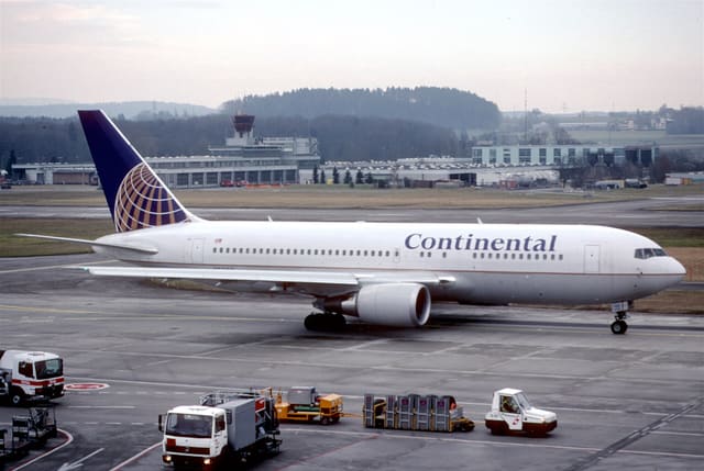 N67158 - Boeing