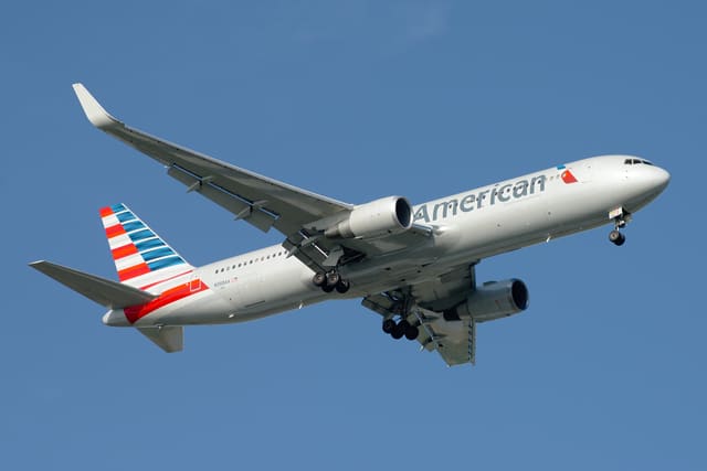 N388AA - Boeing