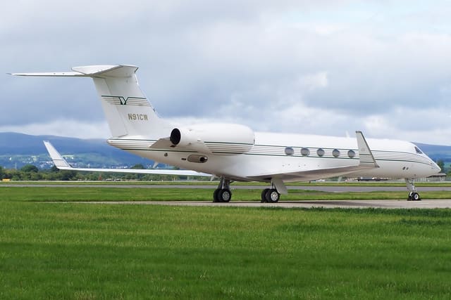N91CW - Business jet