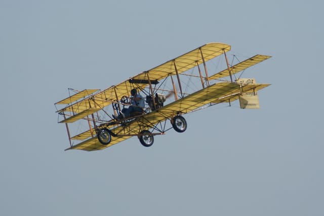  - Aircraft