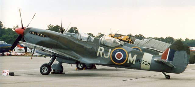G-AWGB - Aircraft