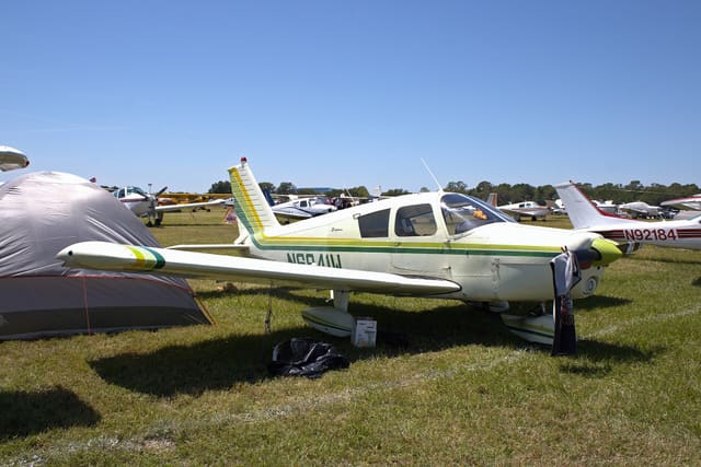 N6841W - Piper