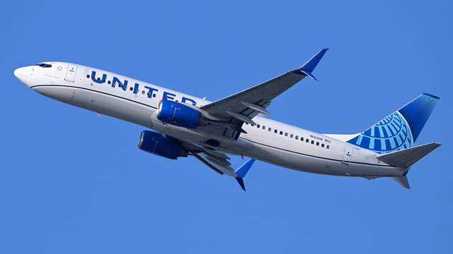 N12218 - Boeing