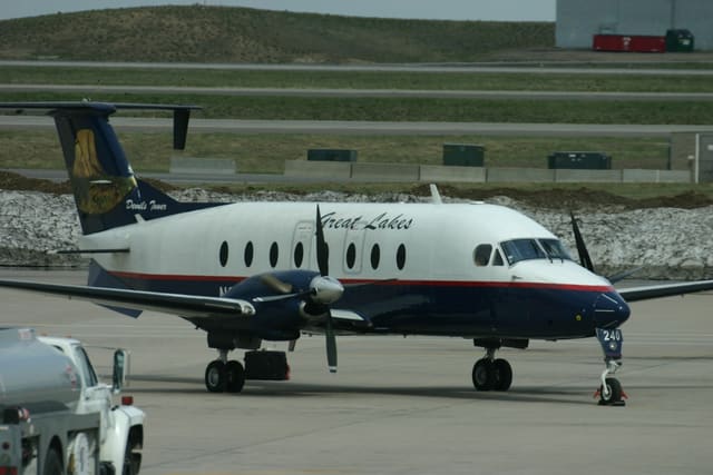 N240GL - Beech