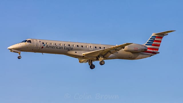 N668HH - Embraer