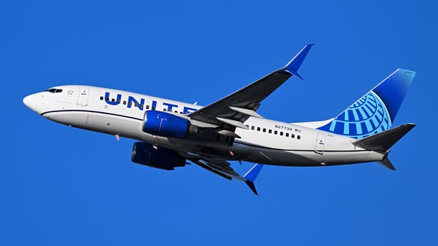 N27734 - Boeing
