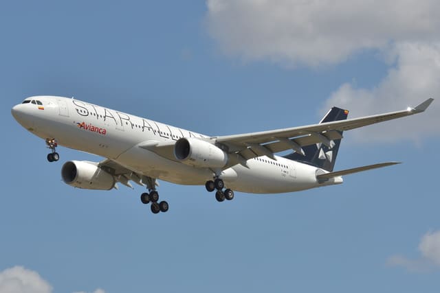 N342AV - Airbus