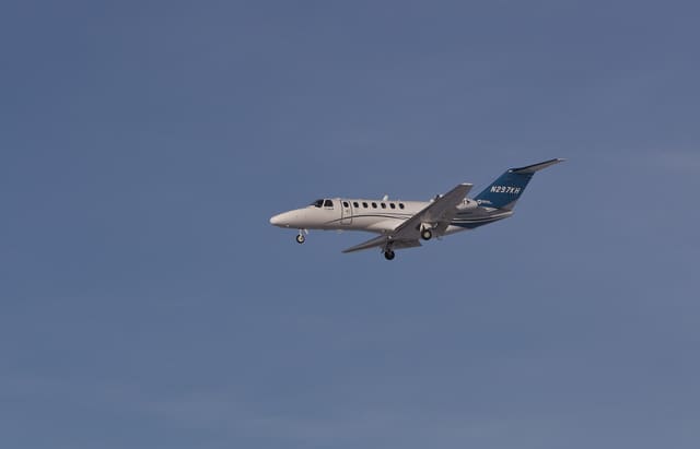 N297KH - Business jet