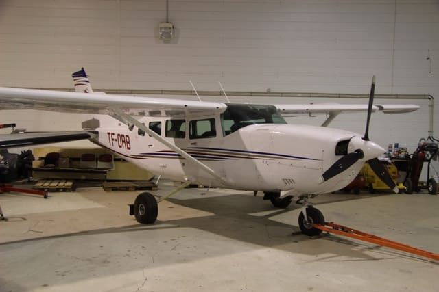 TF-ORB - Cessna