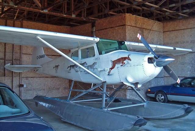 C-GWAR - Cessna