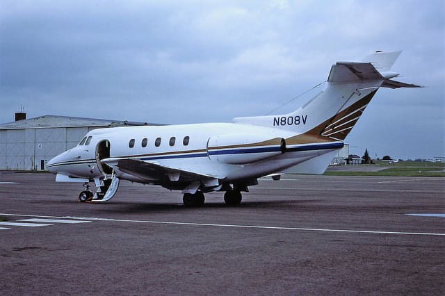 N808V - Business jet