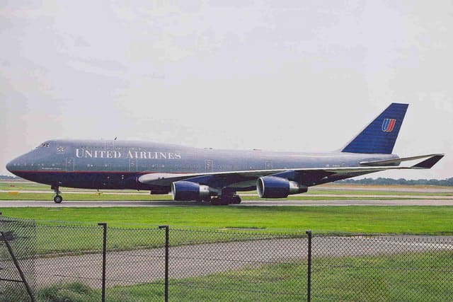 N195UA - Boeing
