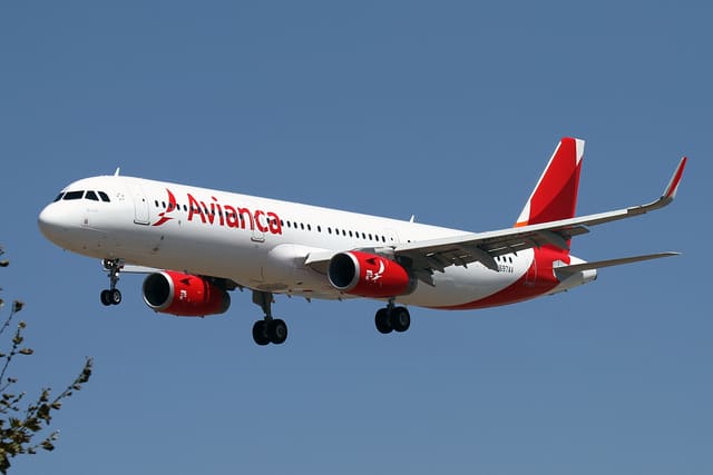 N697AV - Airbus