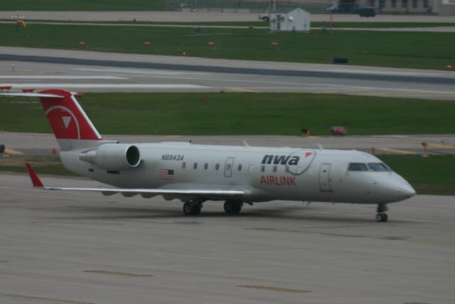 N8943A - Bombardier