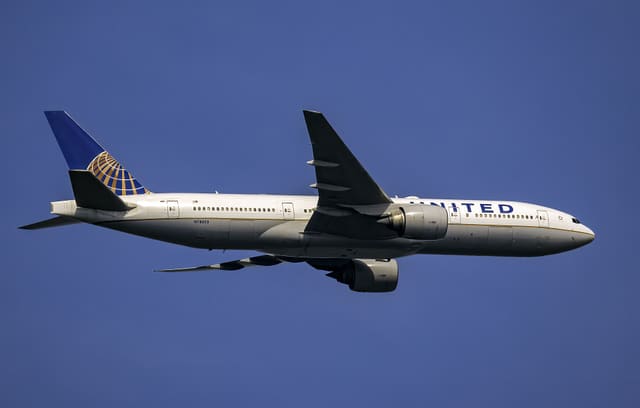 N78003 - Boeing