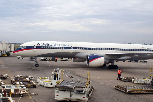 N687DL - Boeing