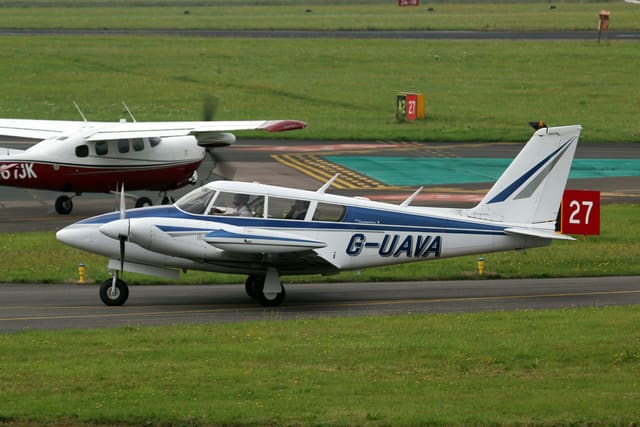G-UAVA - Piper