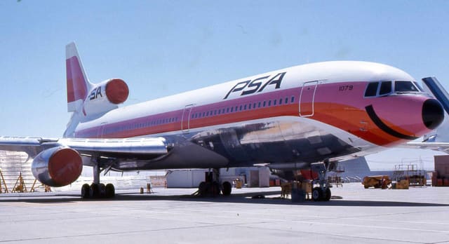 N1079 - Aircraft