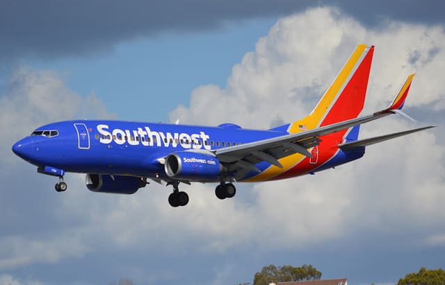 N7733B - Boeing