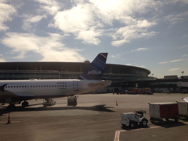 N805JB - Airbus
