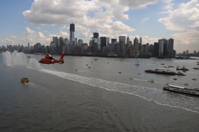  - Helicopter