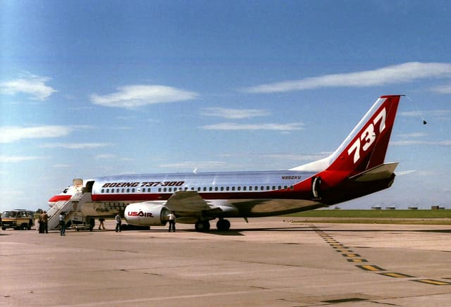 N352AU - Boeing