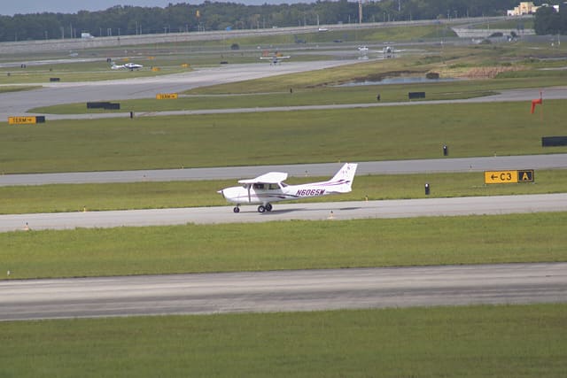 N6065M - Single-engine aircraft