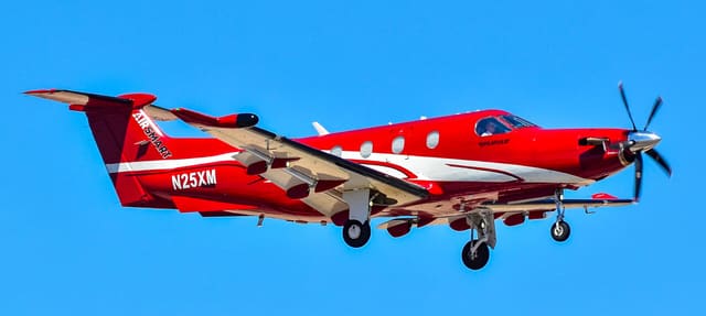 N25XM - Pilatus