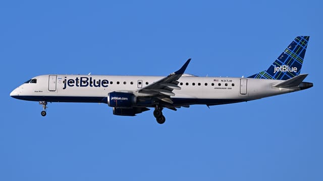 N317JB - Embraer