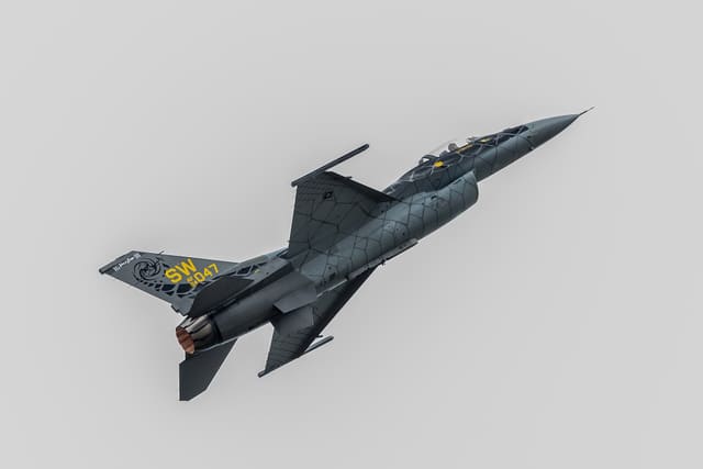  - Single-engine aircraft