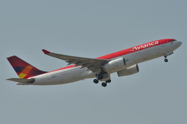 N969AV - Airbus