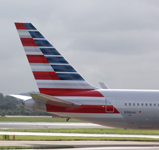 N386AA - Aircraft