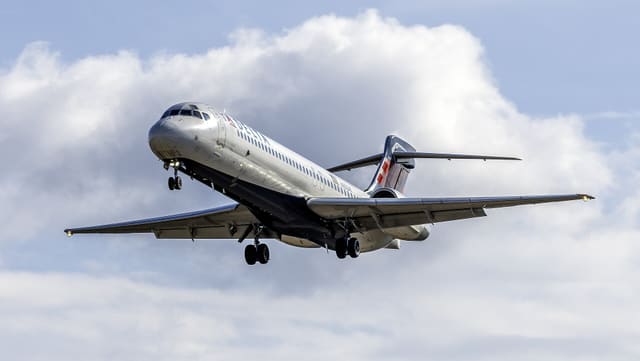 N930AT - Aircraft