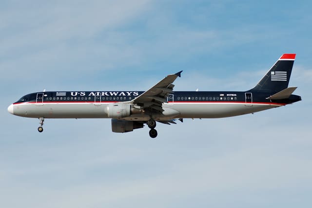 N178US - Twin-engine aircraft